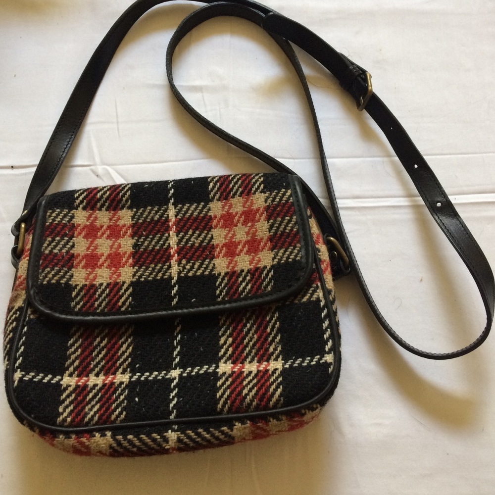 Burberry's bag